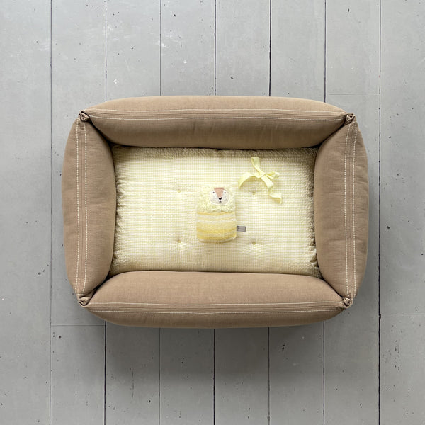 Dog Bed Toppers & Quilts